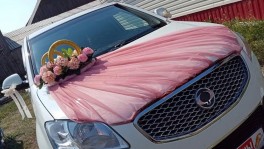 Прокат свадебного украшения на машину