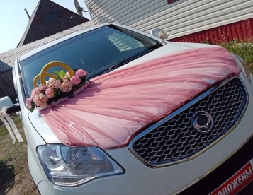 Прокат свадебного украшения на машину
